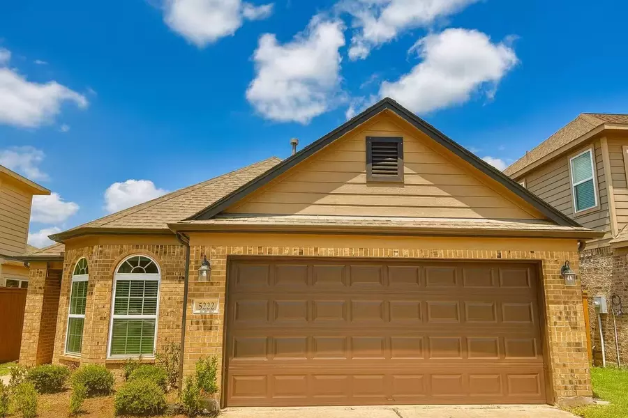 5222 Windy Plantation DR, Brookshire, TX 77423