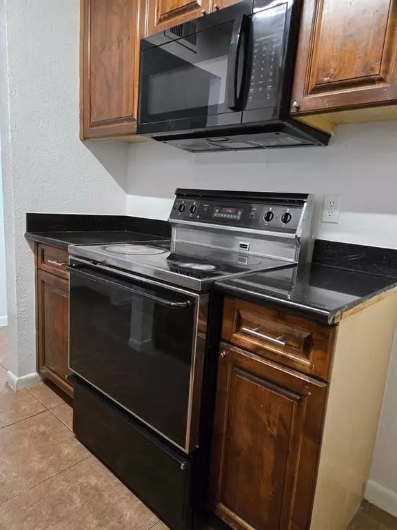 Houston, TX 77036,10110 Forum West Dr #102