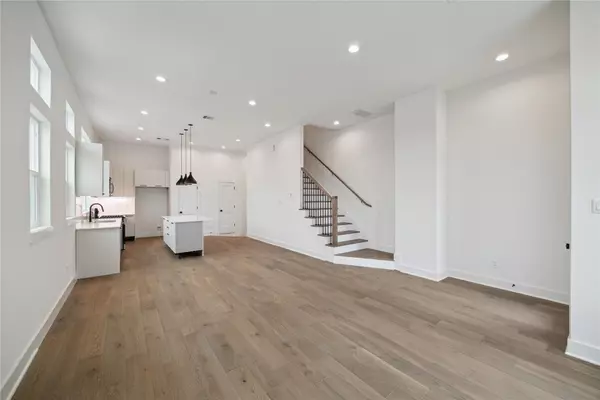 Houston, TX 77091,303H Marcella ST