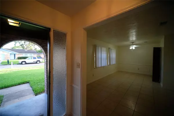 Houston, TX 77099,12326 Bexley DR