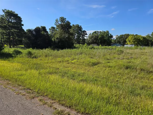 Lot 9 Lewis Creek CIR, Willis, TX 77318