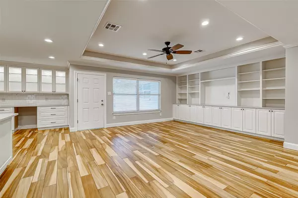 Houston, TX 77071,7622 Braesglen DR