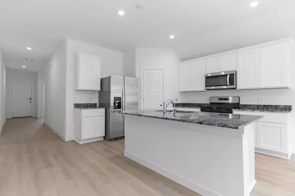 Angleton, TX 77515,523 Robin ST