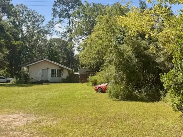 Splendora, TX 77372,17100 Main ST