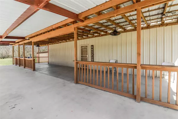 Sweeny, TX 77480,385 County Road 728b