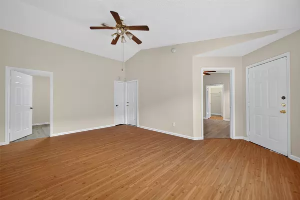 Houston, TX 77053,15715 Ridgegate Rd DR