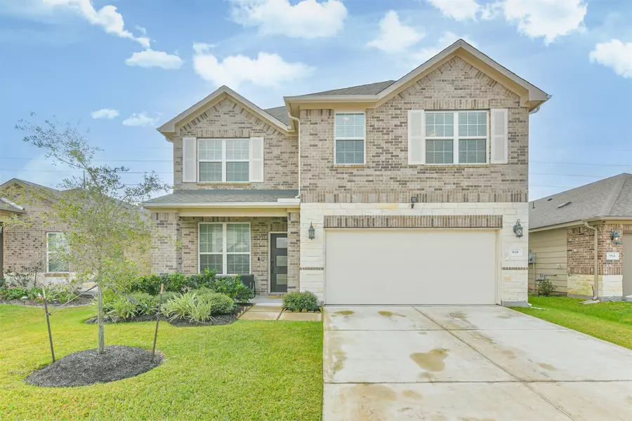 918 Pismo LN, Rosharon, TX 77583