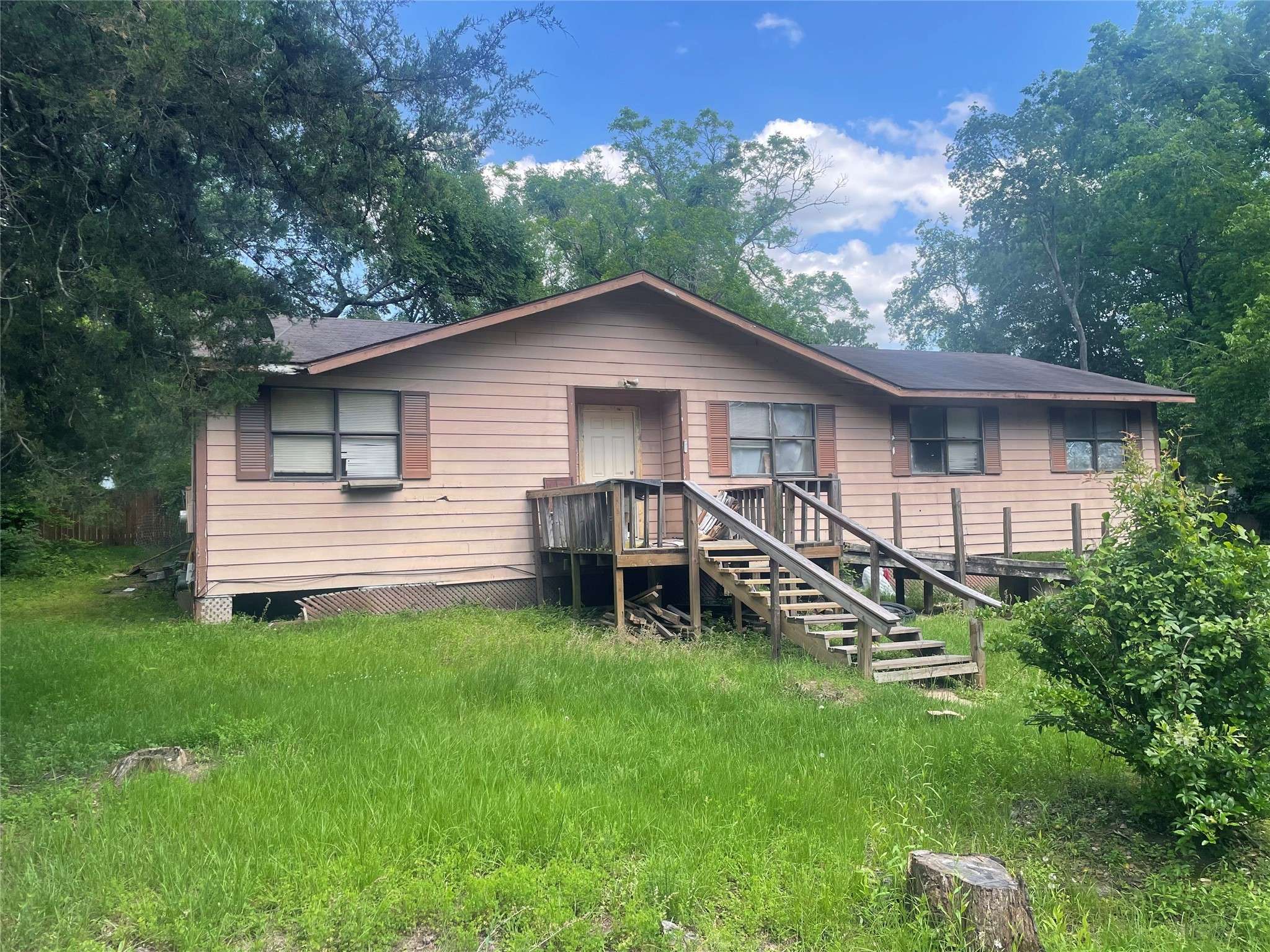 Huntsville, TX 77320,709 Avenue G
