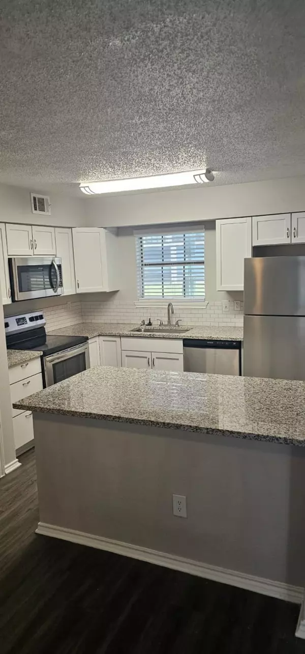 Dallas, TX 75287,3737 Timberglen Road #720