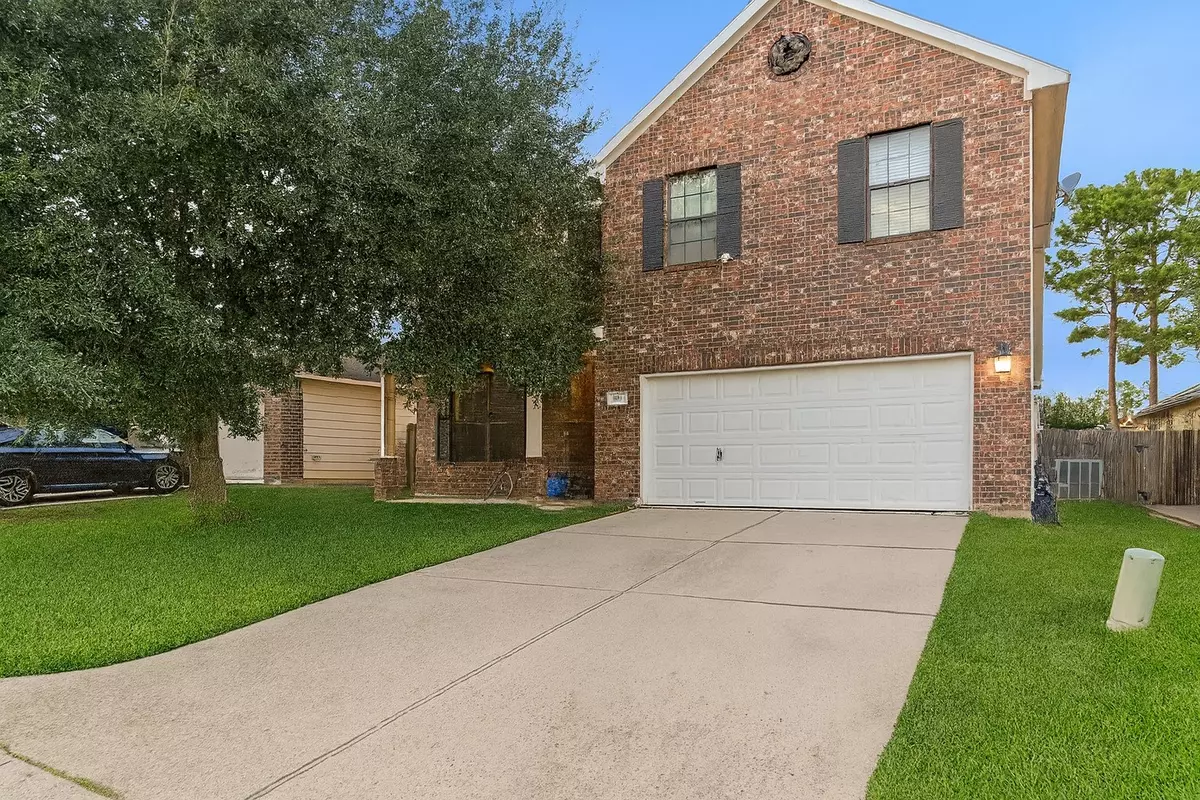 Conroe, TX 77301,811 Belvedere DR