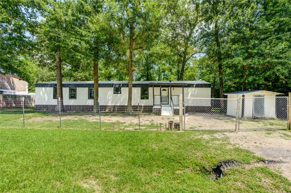 26342 Hunters TRL, New Caney, TX 77357