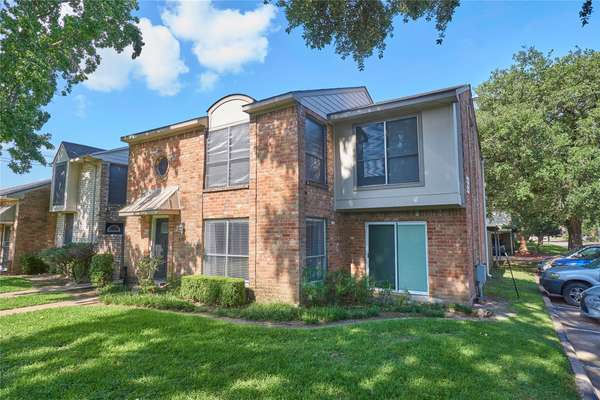 9234 Westwood Village DR #17, Houston, TX 77036