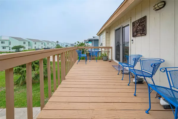 Rockport, TX 78382,11 Lauderdale