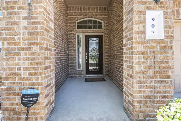 La Porte, TX 77571,907 Fairway DR