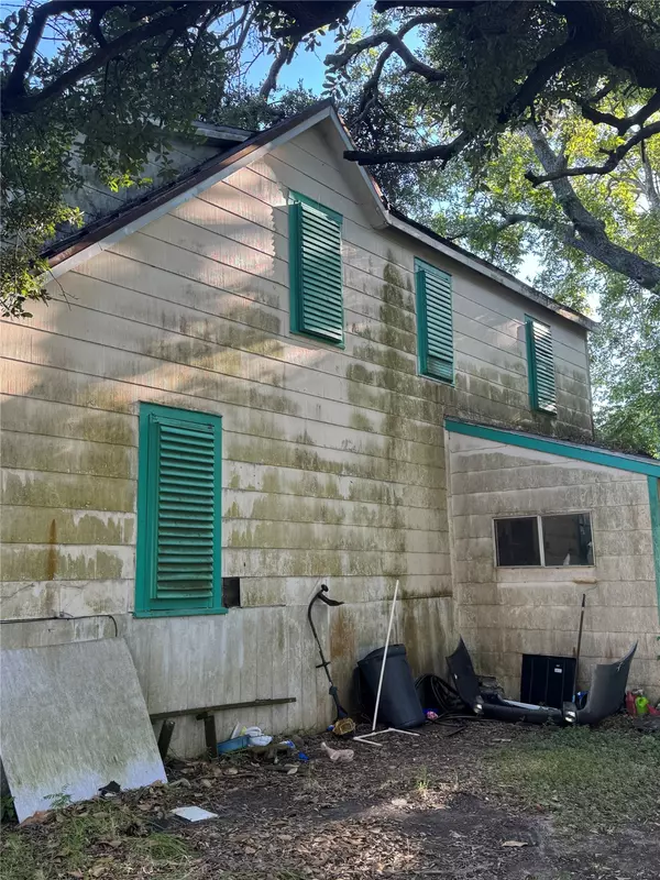 La Marque, TX 77568,411 Martin Luther King Jr DR