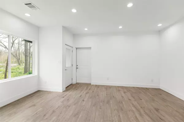 Houston, TX 77088,2202 Wavell ST