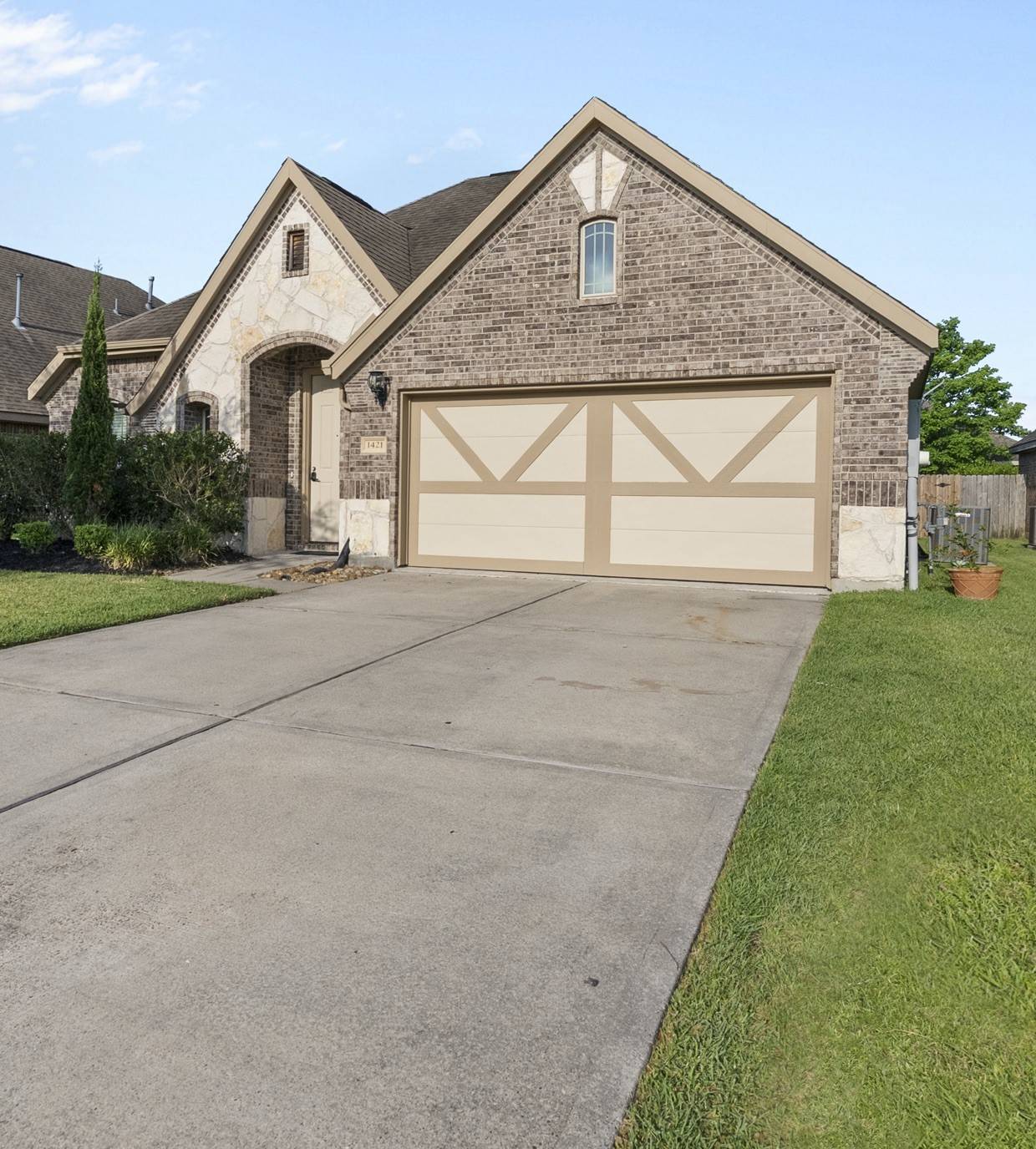 League City, TX 77573,1421 Nacogdoches Valley DR
