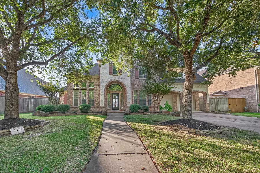 3427 Lakeridge Canyon DR, Sugar Land, TX 77498