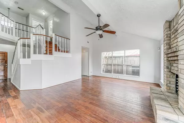 Missouri City, TX 77489,1916 Woodland Hills Drive