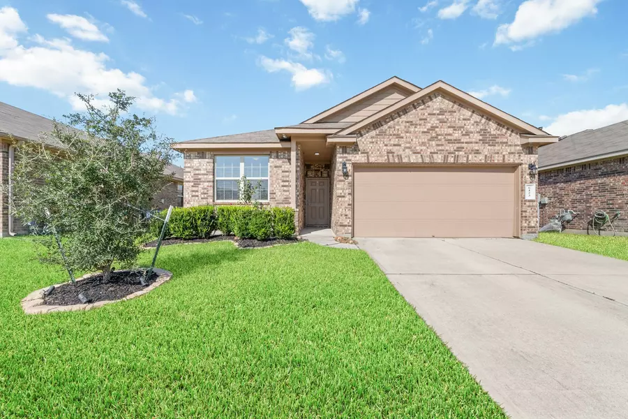 6123 Yesenia ST, Katy, TX 77449