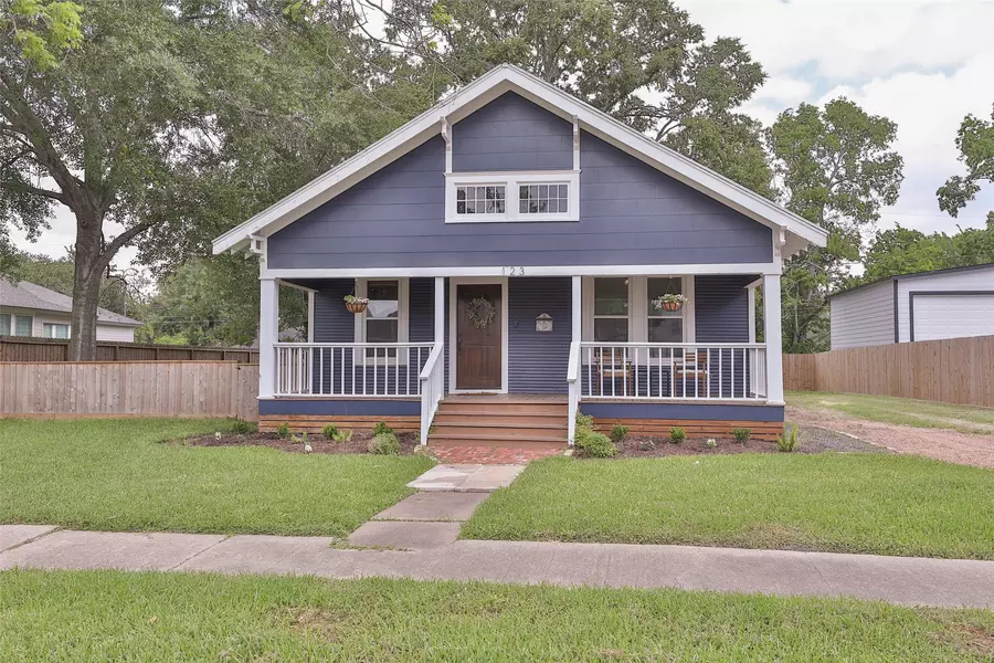 123 6th ST, Sugar Land, TX 77498