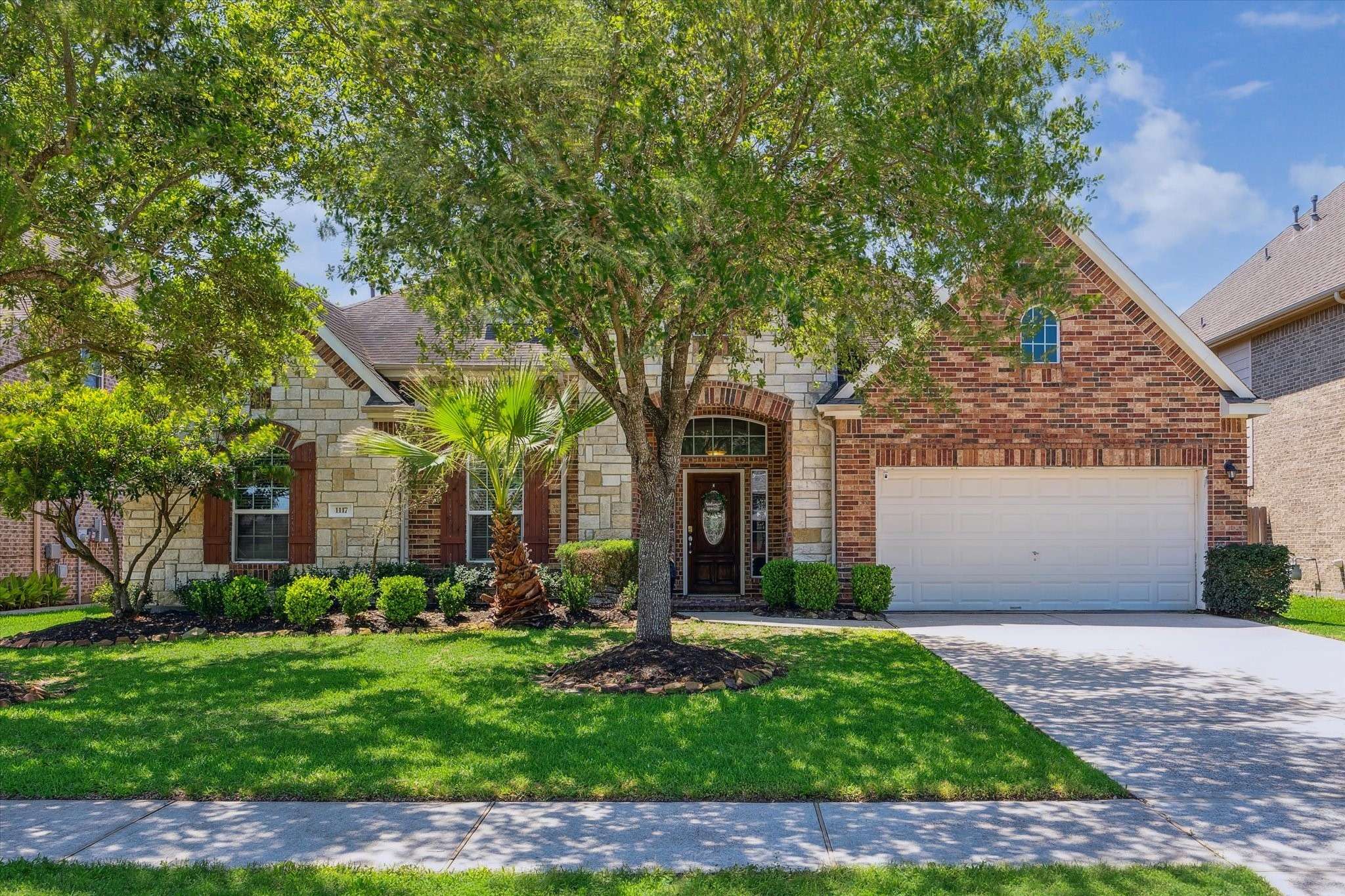 1117 Hickory TER,  Friendswood,  TX 77546