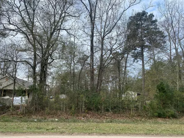 335 County Road 3662,  Splendora,  TX 77372