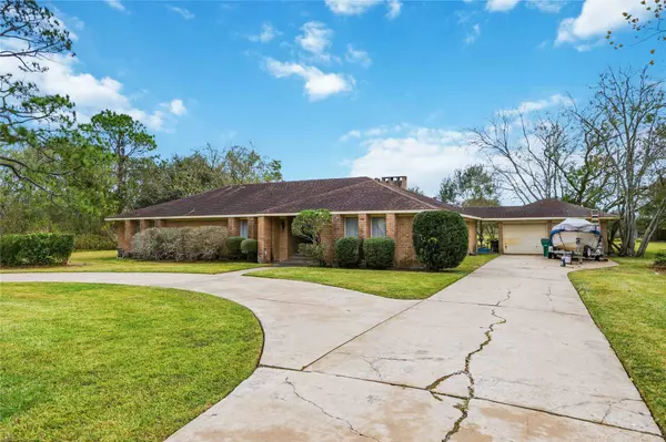 Alvin, TX 77511,4113 County Road 424