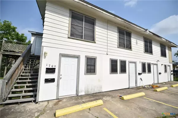 Port Lavaca, TX 77979,1705 Holloman DR