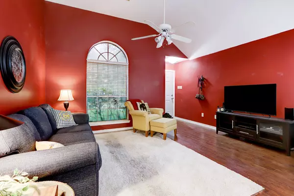 La Porte, TX 77571,1307 Bayou Glen DR