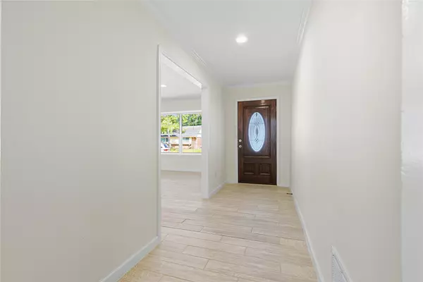 Houston, TX 77035,5719 Cerritos DR