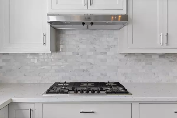 Houston, TX 77008,2710 Harvard ST