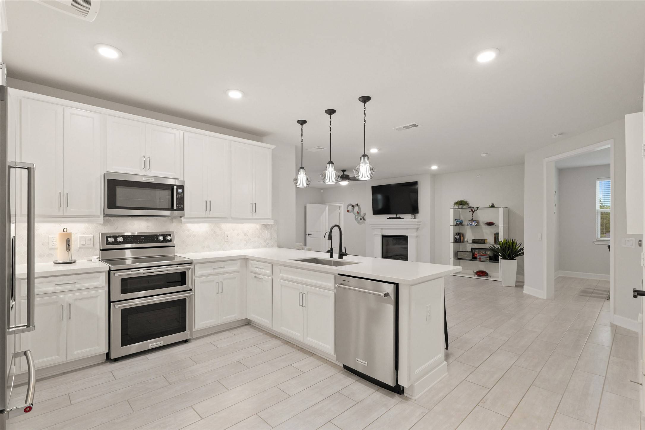 6804 Westview DR #1307, Houston, TX 77055