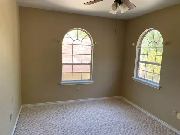 Houston, TX 77023,4722 Woodside ST