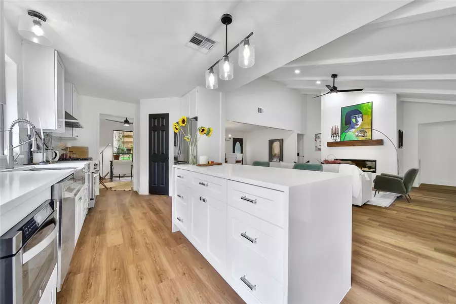 3022 Grove Terrace DR, Houston, TX 77345