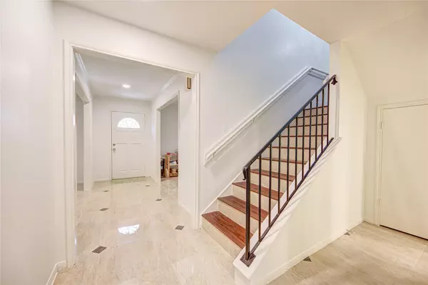 Houston, TX 77079,14143 Lost Meadow LN