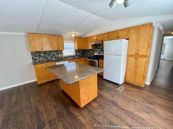 Porter, TX 77365,16544 Live Oak Square DR