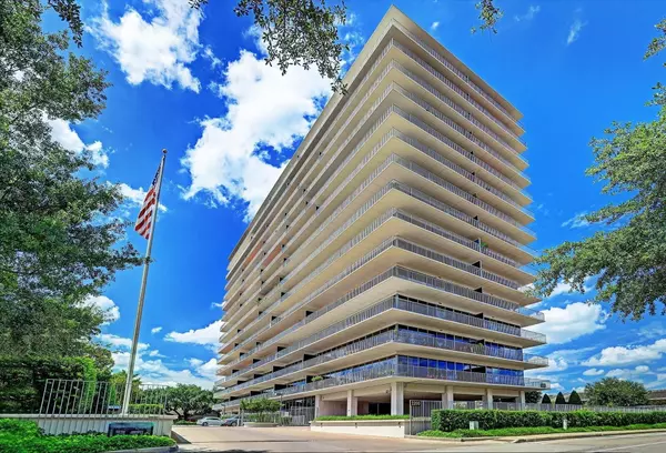 Houston, TX 77027,2200 Willowick RD #11C