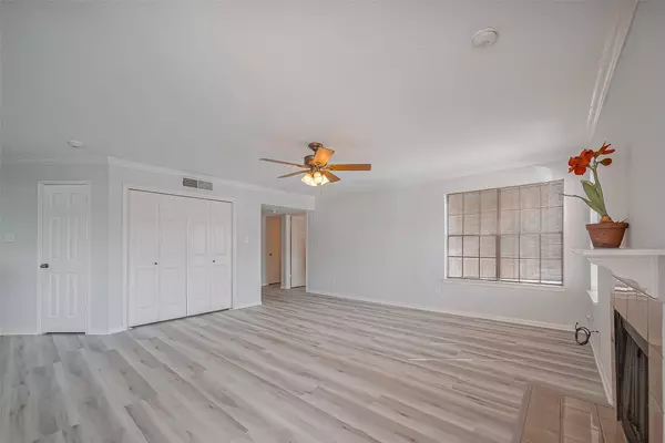 Houston, TX 77054,2300 Old Spanish TRL #1060