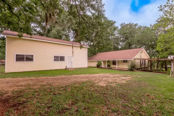 Huntsville, TX 77320,350 Shoreline DR