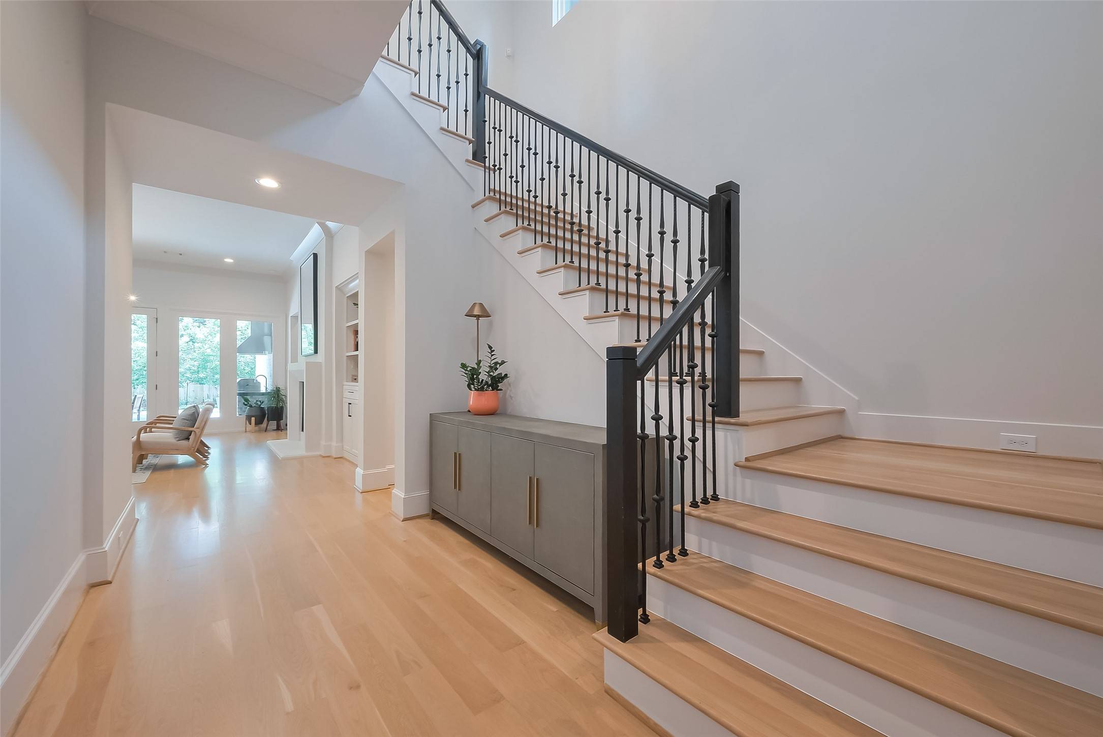 Houston, TX 77079,14107 Barryknoll LN