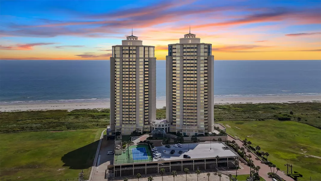 801 E Beach DR #TW2008, Galveston, TX 77550