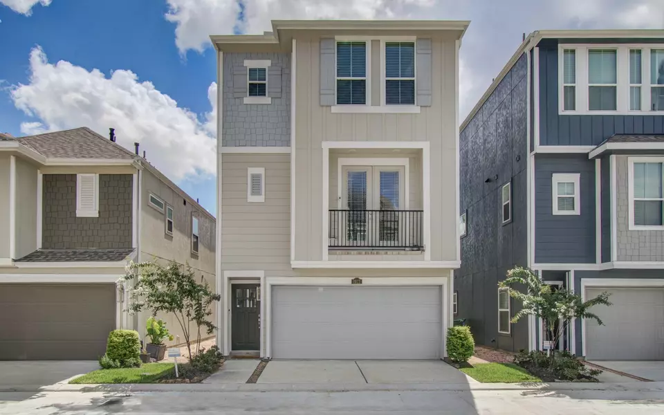 1912 Honey Mound DR, Houston, TX 77080
