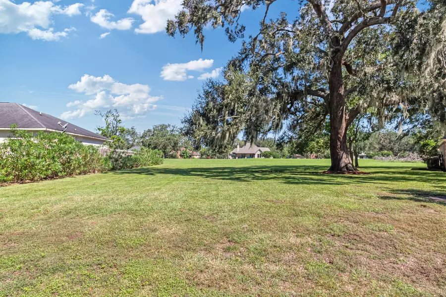 TBD Pleasant Valley DR, West Columbia, TX 77486