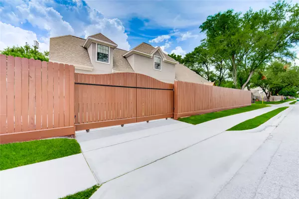 Houston, TX 77018,1403 Wakefield DR