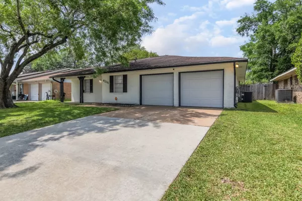 Deer Park, TX 77536,4206 Iris LN