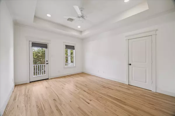 Houston, TX 77008,1223 Waverly ST