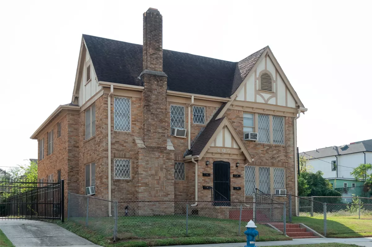 Houston, TX 77019,405 W Clay ST #2