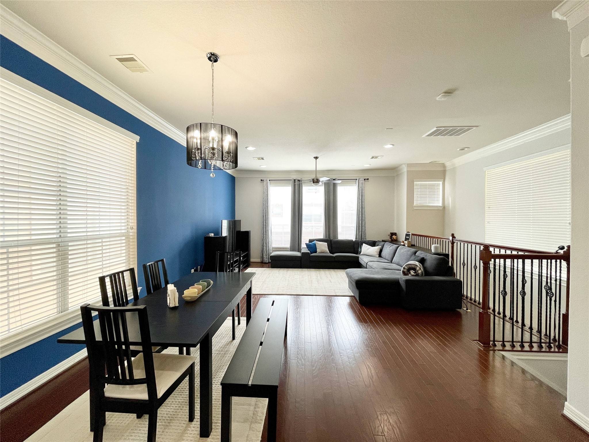 Houston, TX 77025,3207 Clearview CIR