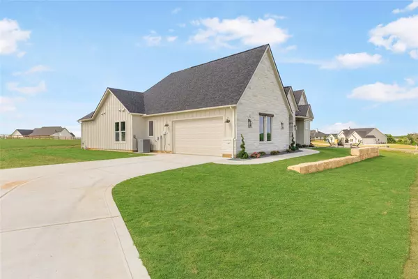 Chappell Hill, TX 77426,1355 Bluebonnet Ridge DR